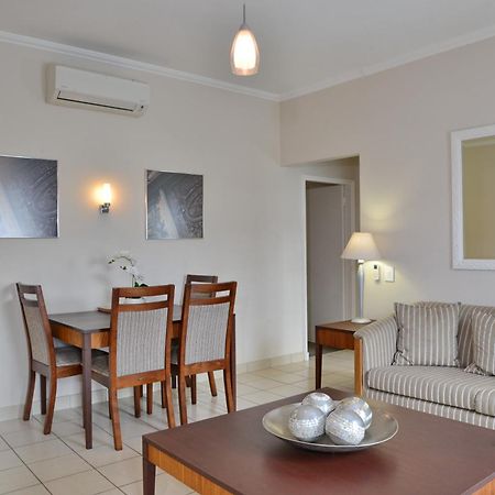 City Lodge Hotel Eastgate ヨハネスブルグ エクステリア 写真